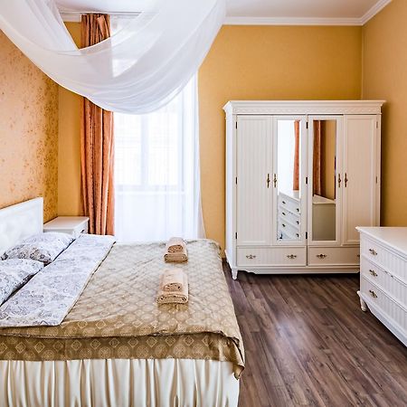 2 Virmens'Ka Apartment Lviv Exterior foto