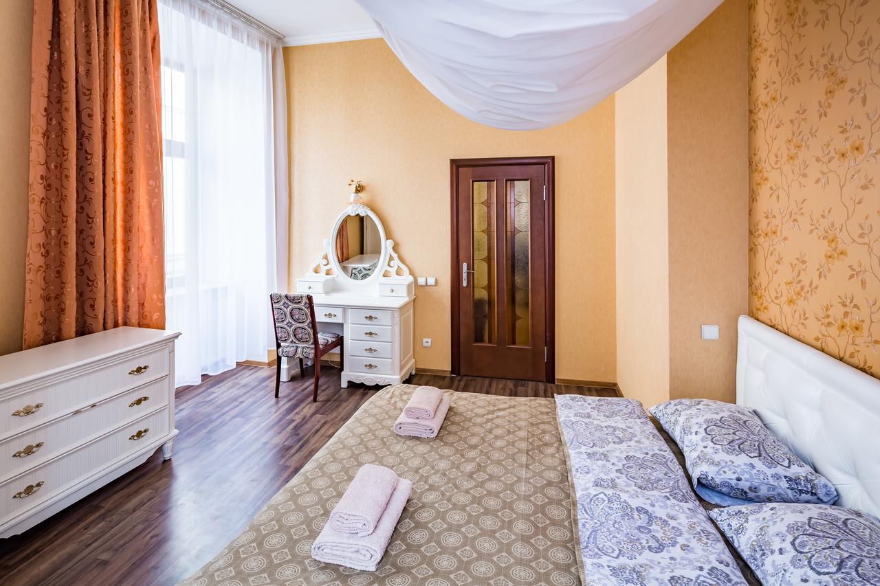2 Virmens'Ka Apartment Lviv Exterior foto
